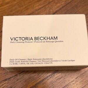 Victoria Beckham Skincare Set -Travel